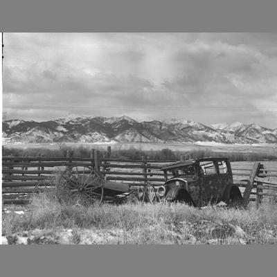 Seidensticker Ranch, 1925 Buick, 1890 Wagon, Madison County, 1955