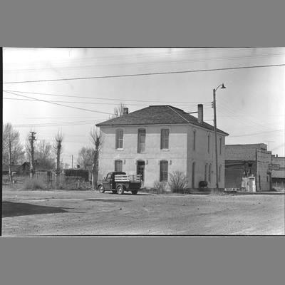 Sutherland Hotel (Coshman Apts.) 3rd & Madison, Madison County, 1954
