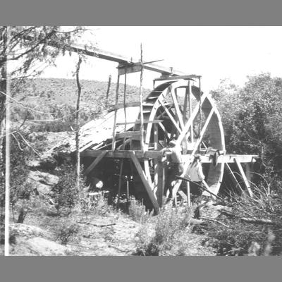 Arrastre in Rochester Gulch, Madison County, 1920