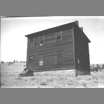 Hotel between McCully's and Wikyup on Camp Creek, Madison County