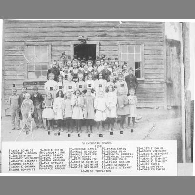 Silverstar School - School Children and Teachers 1908