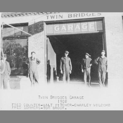 Mechanics Pose in Front of Twin Bridges Garage 1908