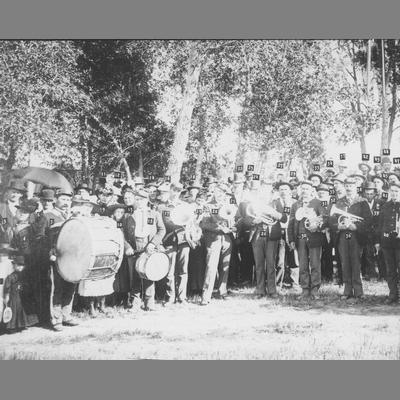 Unidentified Twin Bridges Band Members