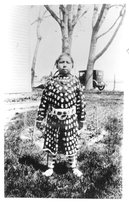 June Elizabeth Round Face, Crow Absorkee Apsaalooka, Pryor, Montana