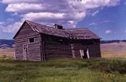 Moss Agate, Montana - side view of barn