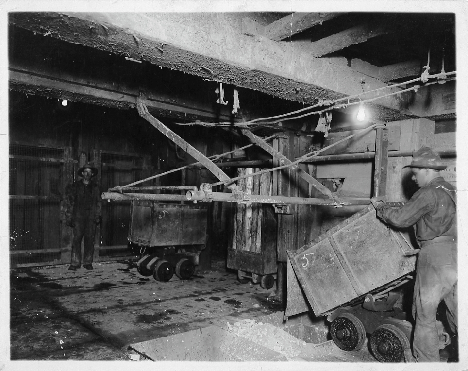 Two miners in support tunnels