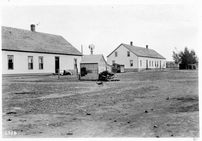 Hutterite Settlement - Structures