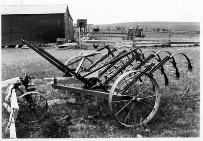 Forkner Weeder