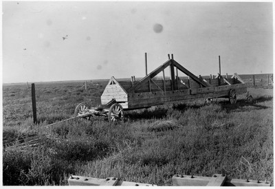 Field Horse Feeding Wagon