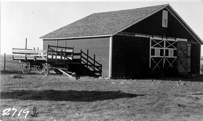 Cloverleaf Farm - Granary