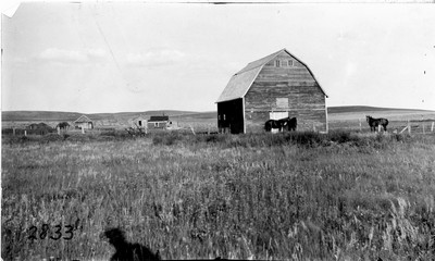 Yanktoni Farm - Barns & Buildings