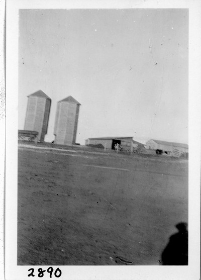 Davis Farm - Silos