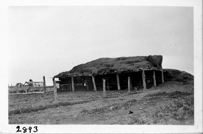 Davis Farm - Buildings