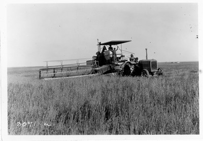 Combine Harvester Thresher
