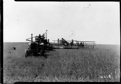 Combine Harvester Thresher