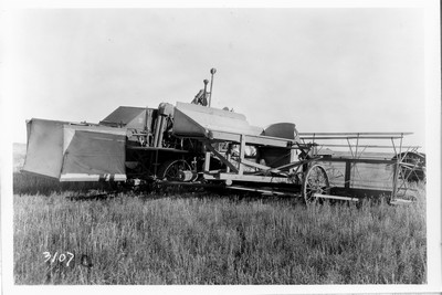 Combine Harvester Thresher