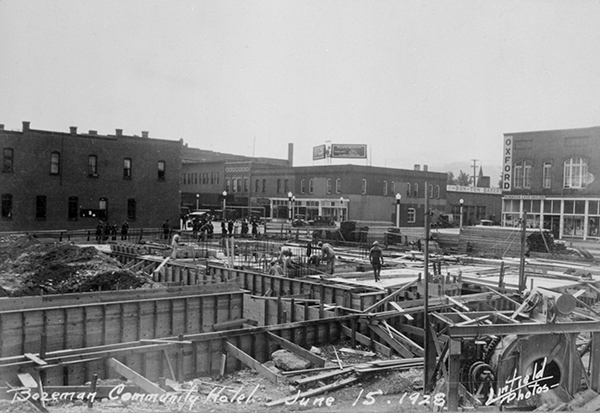 Construction of the Baxter Hotel, Bozeman, Montana