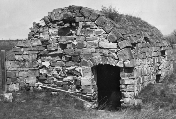 Handmade Oven near Manhattan, Montana