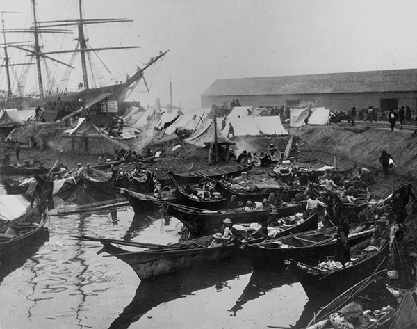 Native Americans in Small Boats, Seattle, Washington