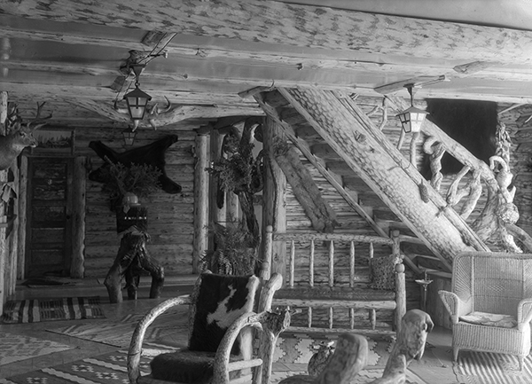 Tepee Inn, West Yellowstone, Montana