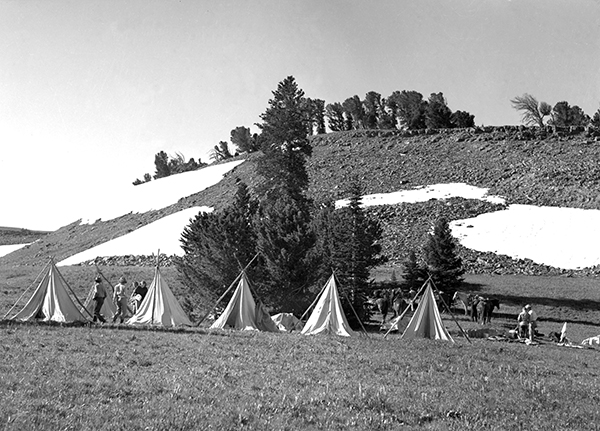 Pack Trip in the Spanish Peaks, Montana
