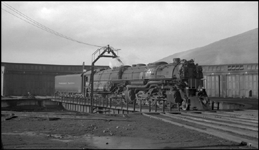 NP 5130, Class Z-8 on turntable at Missoula Roundhouse 
