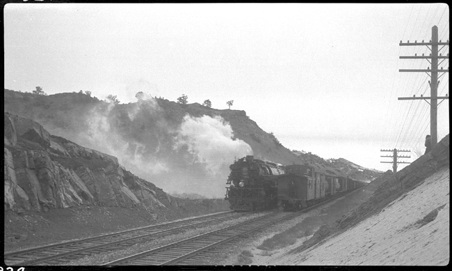 NP 5108, Class Z-6 with X5108W after meeting X5105E on double track near Hoppers