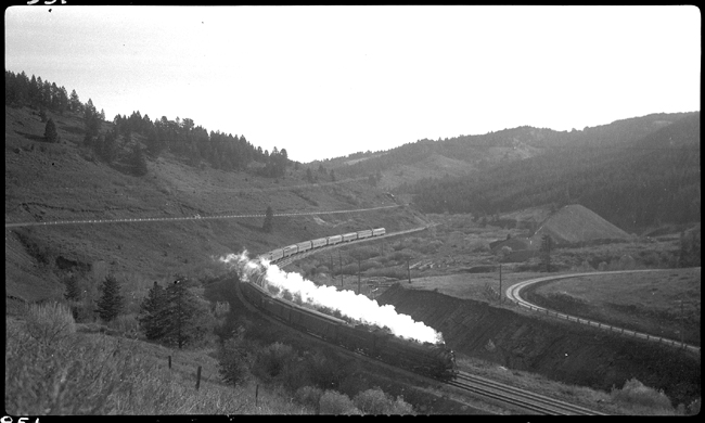 NP 2650, Class A-2 on NP train No.  1 passing Chestnut.  Engineer is Wolverton.