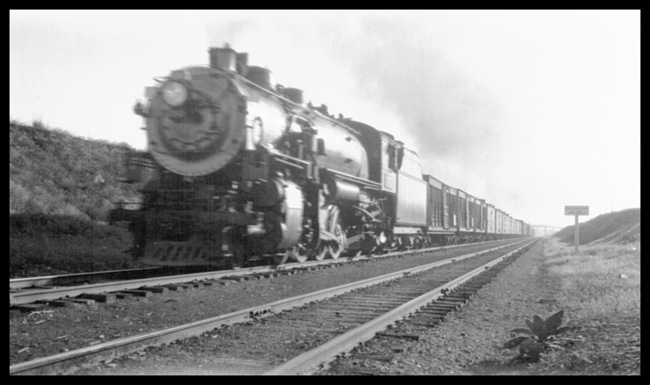 NP 1782, Class No. W-3 with Train X1782E arriving Yardley, WA