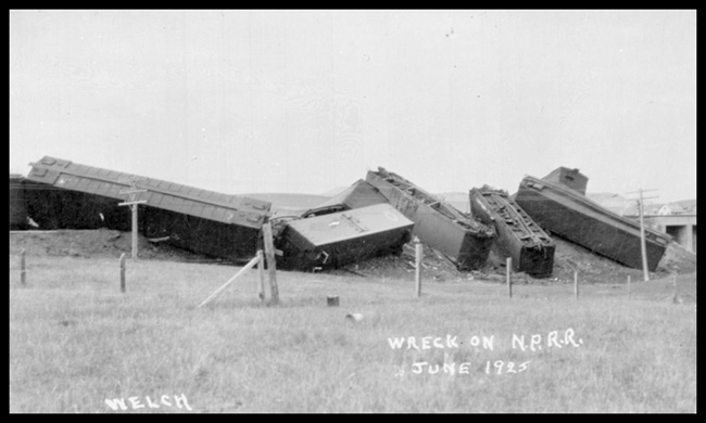 Wreck of NP Berry train near Wibaux, MT