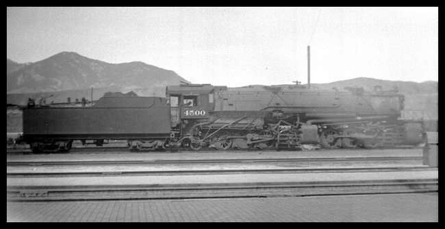 NP 4500, Class Z-4 at Bozeman in front of depot platform