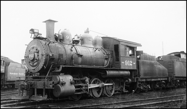 NP 912, Class L-6 on locomotive storage track at Tacoma, WA.