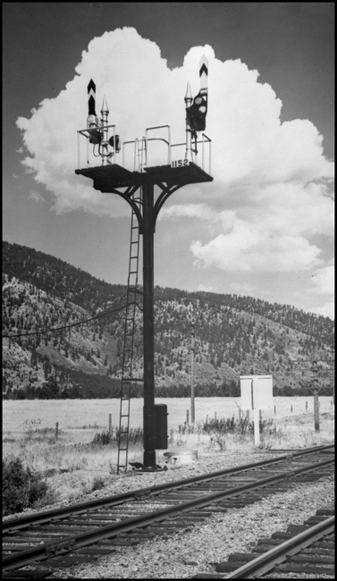 NP Signal #1152 A Bonner-Missoula, MT.  