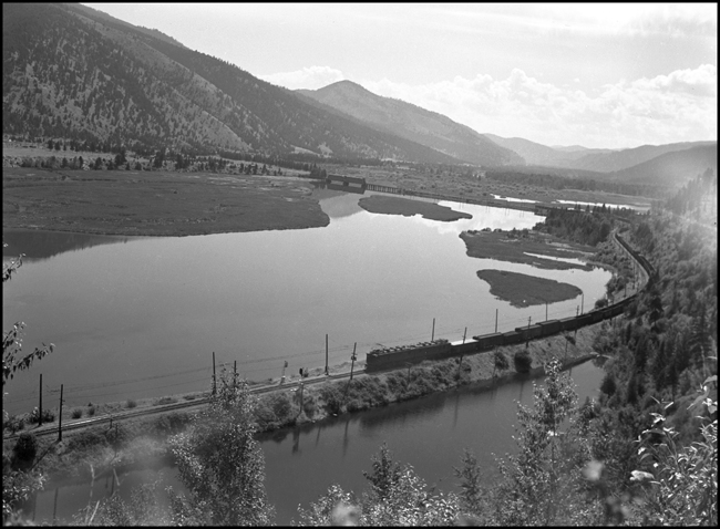 MILW Train X55W at Bonner, MT