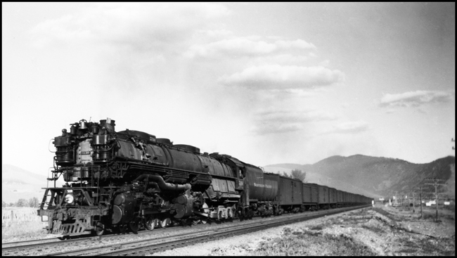 NP Refer Spcl X5110W with 5110, class X-8 at Missoula.