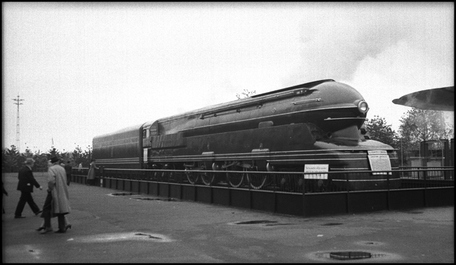PRR 6100, 6-8-6 super streamlined steam locomotive on display at NY Worlds Fair