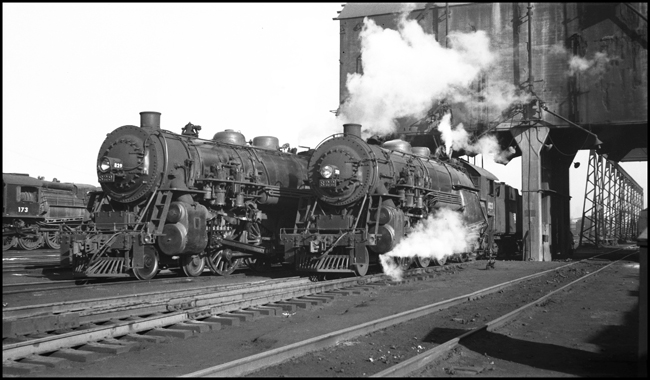 CNJ 4-6-2s 829 and 822 under coal dock, Jersey City.
