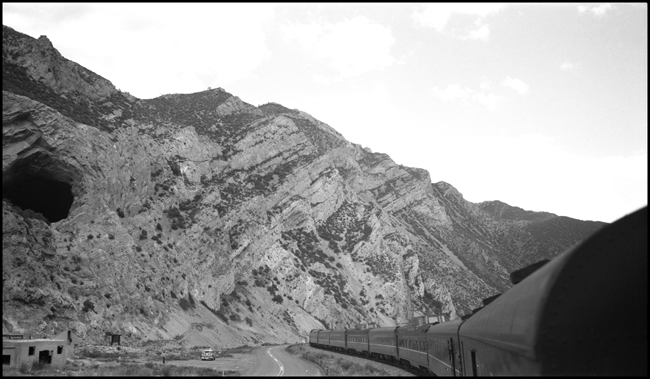 Looking back on NP Train No. 25 from the head end as train nears Lime Spur, heading up Butte Mountain.