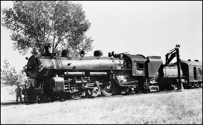 UP 2908 at Lisco, Nebraska.