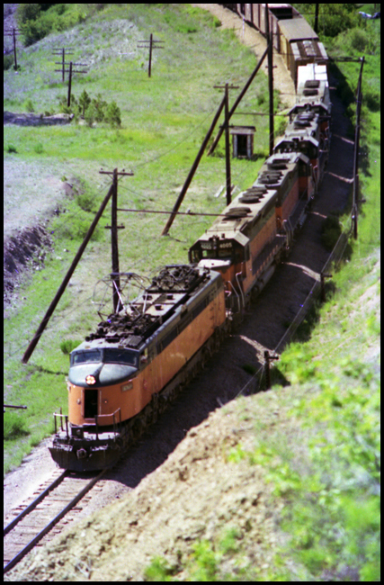 MILW X E72E with MILW E-72, 4005,2058 , 16 and 4008 near Soudan