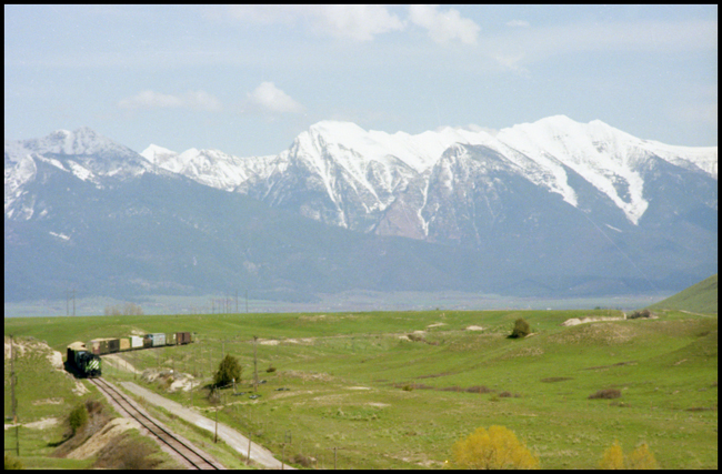 BN X1715-1775-1711E with freight drag East of Moiese, MT