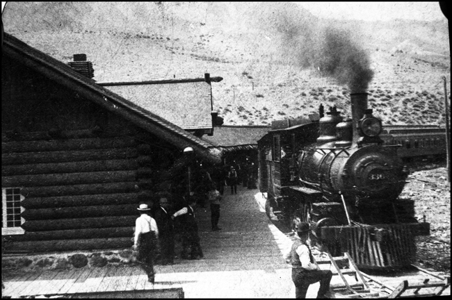 NP 336, a 4-6-0 10-Wheeler Class E-3 Baldwin at the station in Gardiner, Montana.