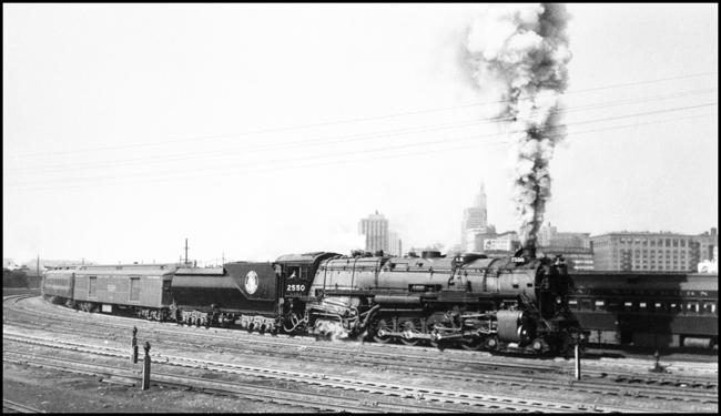 The Oriental Limited left Saint Paul five minues after the Fast Mail.  With more and longer stops, the Mail's lead widened to over three hours at Minot in the evening.  This was GN's secondary mainline passenger train.  It would be renamed in a few years the Western Star