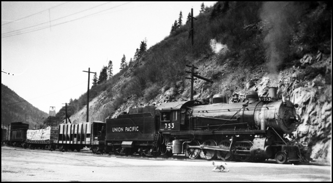 UP X753W leaving Wallace, ID.