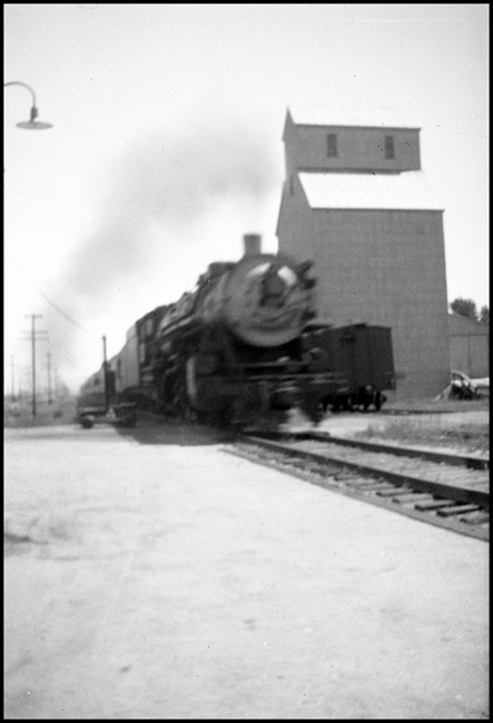 NP Train No. 1 passes through Willow Creek, MT. 