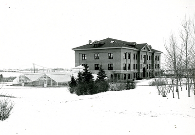 Agriculture Building in snow, 1913