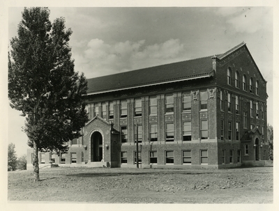 South entrance of Lewis Hall, photo looking north.