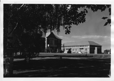 SUB building and Library