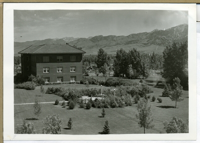 Iris Garden with sundial, 1933