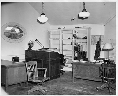 Linfield Hall, office